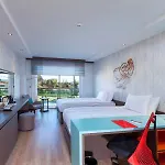 Western Vib Antalya מלון 4*