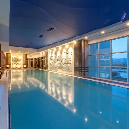 Western Vib Antalya Otel 4*